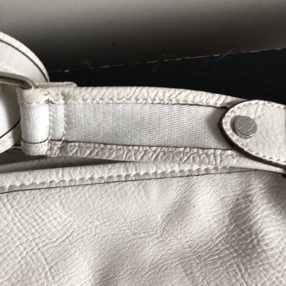 Tyler Rodan Crossbody - Picture 6 of 12